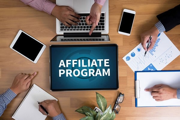 انواع همکاری در فروش